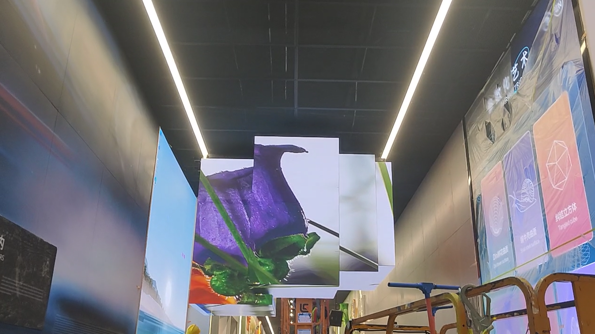 丽江科技馆不规定大型魔方 LED 贸易显示项目
